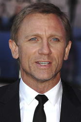 Daniel Craig