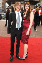 Mackenzie Crook, Gemma Arterton
