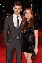 Hugh Dancy, Isla Fisher