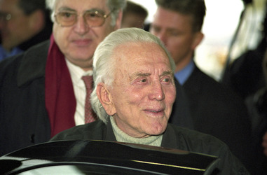 Kirk Douglas