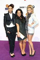 Senna Guemmour, Bahar Kizil, Mandy Capristo (Monrose)