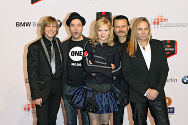 Silly mit Anna Loos und Jan Josef Liefers