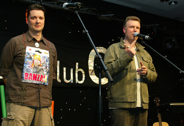 Nico Walser, Wolfgang Grieger