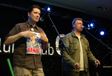 Nico Walser, Wolfgang Grieger