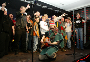 Nico Walser, Wolfgang Grieger