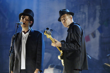 Damon Albarn, Paul Simonon