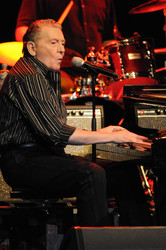 Jerry Lee Lewis