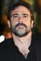 Jeffrey Dean Morgan
