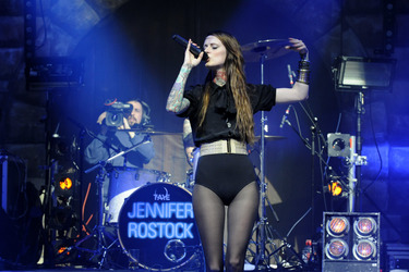 Jennifer Weist (Jennifer Rostock)