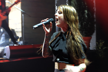 Jennifer Weist (Jennifer Rostock)