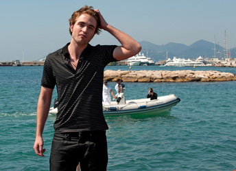 Robert Pattinson