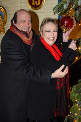 Dan Lahav, Barbara Schöne
