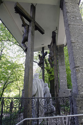 Kreuzigungsszene vor dem Kapuzinerkloster