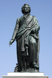 Mozartdenkmal