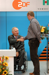 Wolfgang Schäuble mit Preisträger Christian Marwede