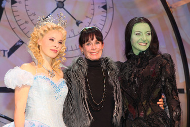 Geraldine Chaplin mit Cast