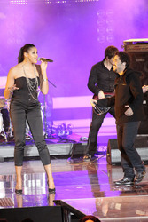 Cassandra Steen & Adel Tawil