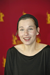 Meret Becker