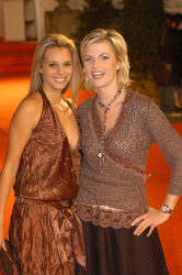 Janine Martek, Tanja Bülter