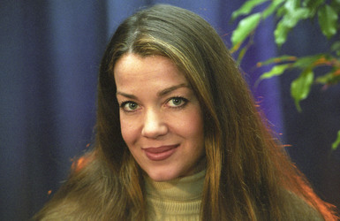 Claudia Christian