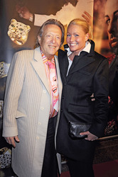 Rolf Eden mit Julia Romana Ehlert