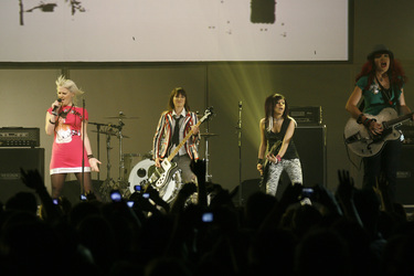 Sofia 'Fie' Stark, Rosa Stecher, Denise Emily Wilson, Katharina 'Kathi' Seitz