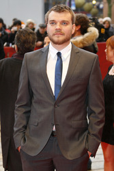 Pilou Asbaek