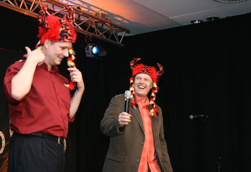 Nico Walser, Wolfgang Grieger