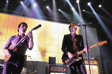 Nicholas McCarthy, Alex Kapranos (Franz Ferdinand)