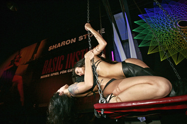 Kit Kat Tänzerinnen