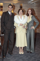 Maximilian Simonischek, Greta Scacchi, Lauren Lee Smith