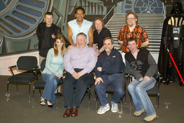 Hans Jenssen (Künstler), Jay Laga'aia (Schauspieler), Richard Chasemore (Künstler), Aaron Allston (Autor), Amy Allen (Schauspielerin), Ian Liston (Schauspieler), Steve Sansweet (Autor), Alan Ruscoe (Schauspieler)