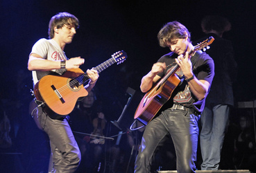 Peter & Zoltán Katona (Katona Twins)