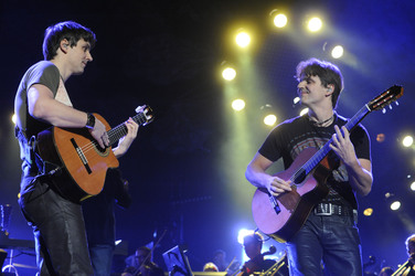 Peter Katona, Zoltán Katona (Katona Twins)