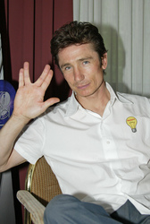 Dominic Keating