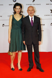 Daniela Lavender, Ben Kingsley