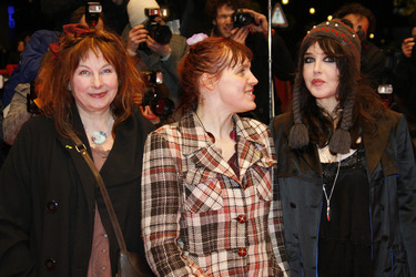 Yolande Moreau, Miss Ming, Isabelle Adjani