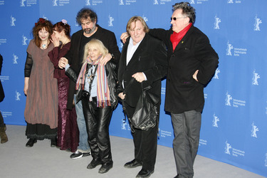 Yolande Moreau, Miss Ming, Gustave de Kervern, Erika Rabau, Gérard Depardieu, Benoit Delépine