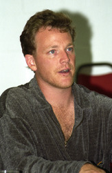 Robert Duncan McNeill