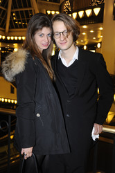 Oscar Lauterbach mit Freundin Anna Corts