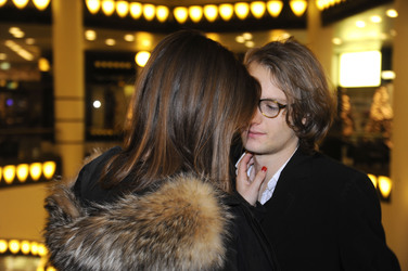 Oscar Lauterbach mit Freundin Anna Corts