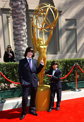 Mitchel Musso, Moises Arias