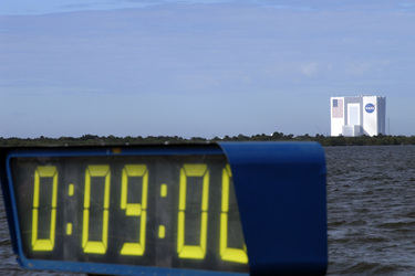 Countdown zum Start des Space Shuttles Atlantis STS-129