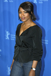 Angela Bassett