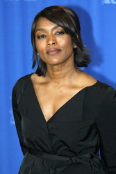 Angela Bassett