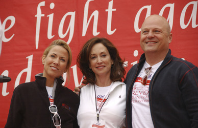 Sheryl Crow, Lilly Tartikoff, Michael Chiklis