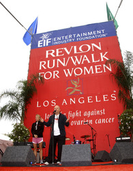 Sheryl Crow, Michael Chiklis