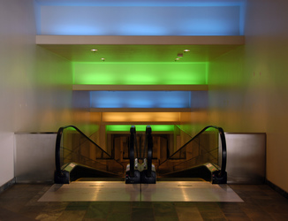 Licher über Rolltreppe