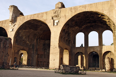 Basilica di Massenzio / Maxentiusbasilika