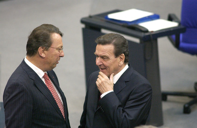 Klaus-Uwe Benneter, Gerhard Schröder